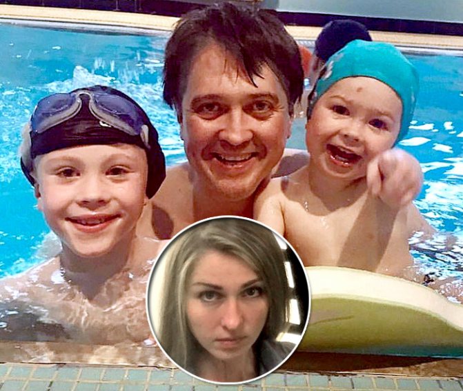 Денис с сыновьями Ваней и Федей, которых ему родила юрист Ольга Головина