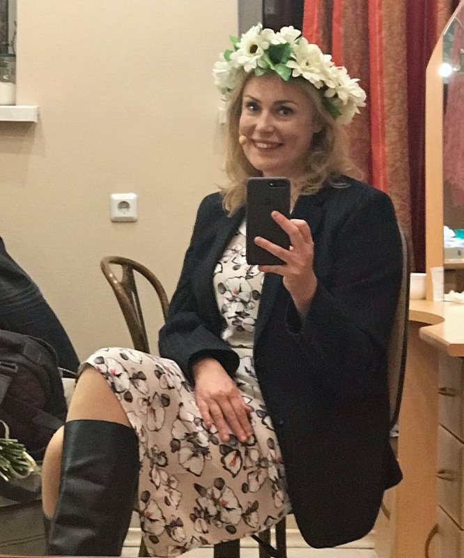 Инстаграм и Википедия Марии Шукшиной