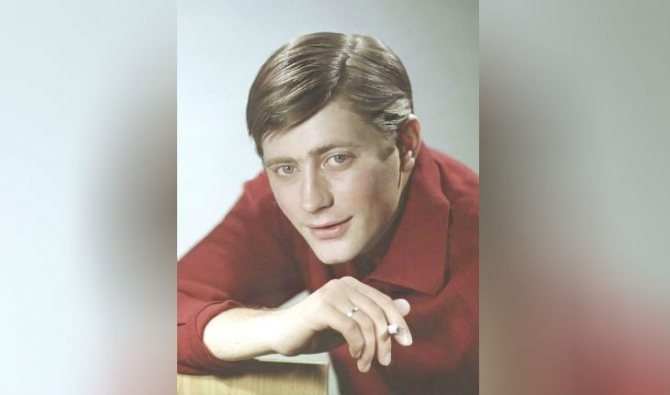 Валентин Смирнитский в молодости
